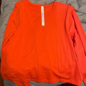 NWT Classic fit long sleeve